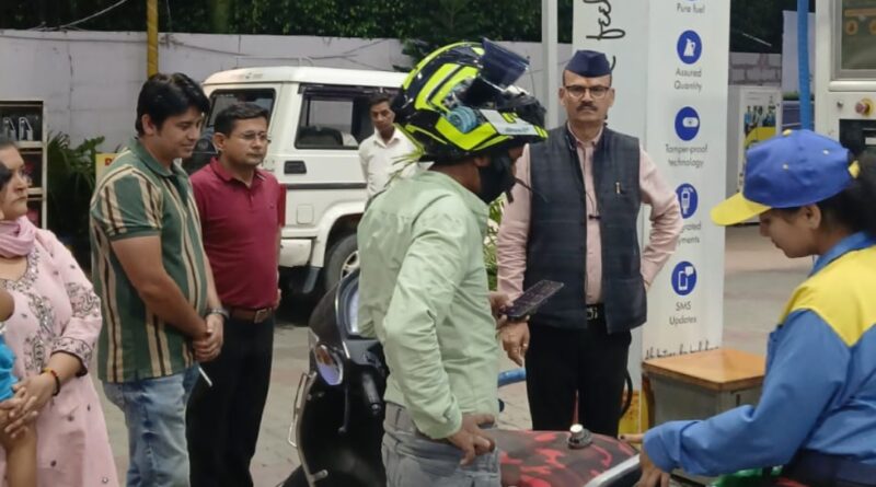 जनपद में पेट्रोल-डीजल का पर्याप्त भंडार, घबराने की आवश्यकता नहीं-जिला पूर्ति अधिकारी