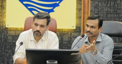 विशेष गहन पुनरीक्षण अभियान की समीक्षा को लेकर अपर मुख्य निर्वाचन अधिकारी एवं जिलाधिकारी ने राजनीतिक दलों के प्रतिनिधियों के साथ की बैठक