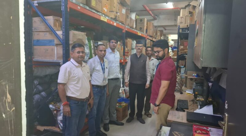 चीनी के बढ़ते मूल्यों पर नियंत्रण को लेकर जनपद में संयुक्त निरीक्षण एवं छापेमारी अभियान;स्टॉक एवं बिक्री अभिलेखों की गहन जांच