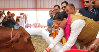 मुख्यमंत्री श्री धामी ने हल्दीघेरा गौशाला के विस्तार की घोषणा की