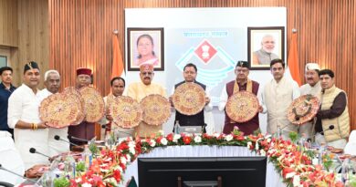 भारत-नेपाल अंतरराष्ट्रीय सीमा से सटे बनबसा में धामी कैबिनेट की बैठक, शासन को सीमांत क्षेत्रों तक ले जाने की नई पहल