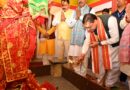 प्रधानमंत्री नरेंद्र मोदी के सार्वजनिक जीवन और राष्ट सेवा के के 25 वर्ष पूर्ण होने पर सीएम धामी ने उत्तरकाशी के काशी विश्वनाथ मंदिर में की विशेष पूजा