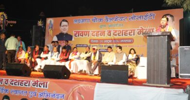 लक्ष्मण चौक वेलफेयर सोसाइटी द्वारा आयोजित दशहरा मेले में मुख्यमंत्री ने किया प्रतिभाग, प्रदेशवासियों को दी विजयादशमी की शुभकामनाएं
